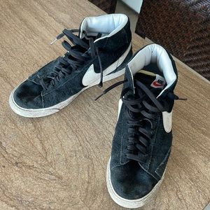 Nike High Top OG Blazers.